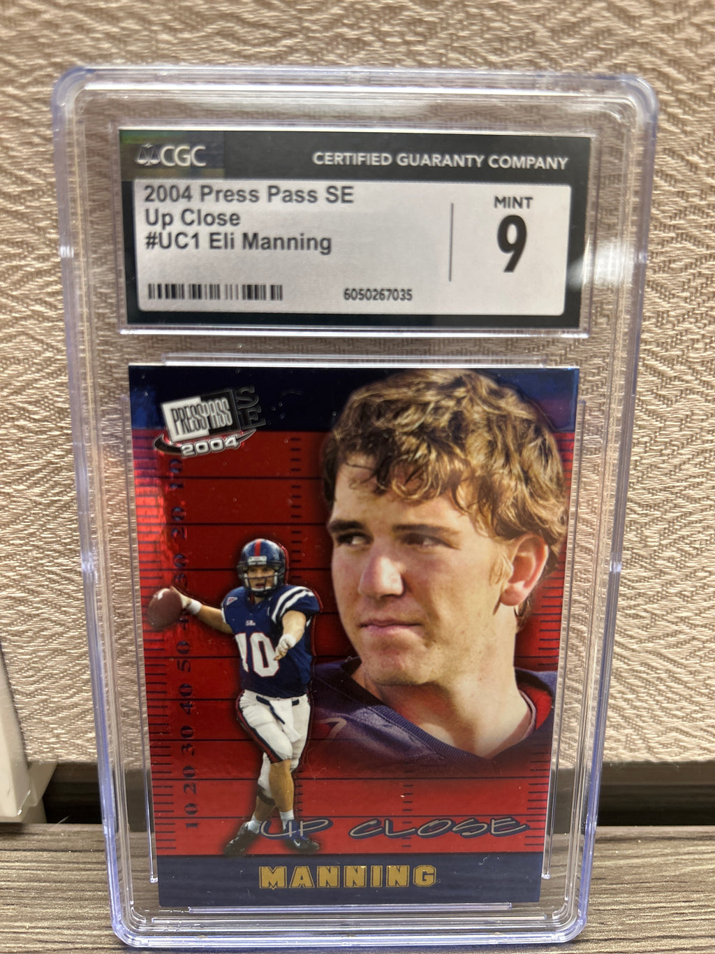 Eli Manning 2004 Press Pass SE Up Close #UC1 Rookie Card RC CGC Mint 9